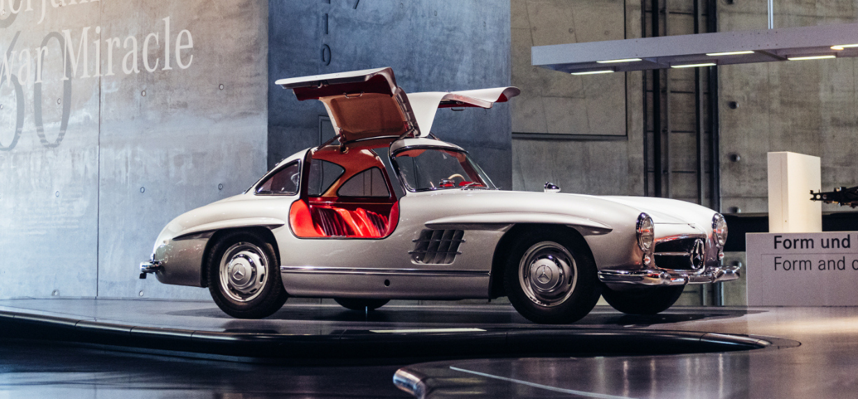 Legenda su sparnais: Mercedes-Benz 300 SL Gullwing